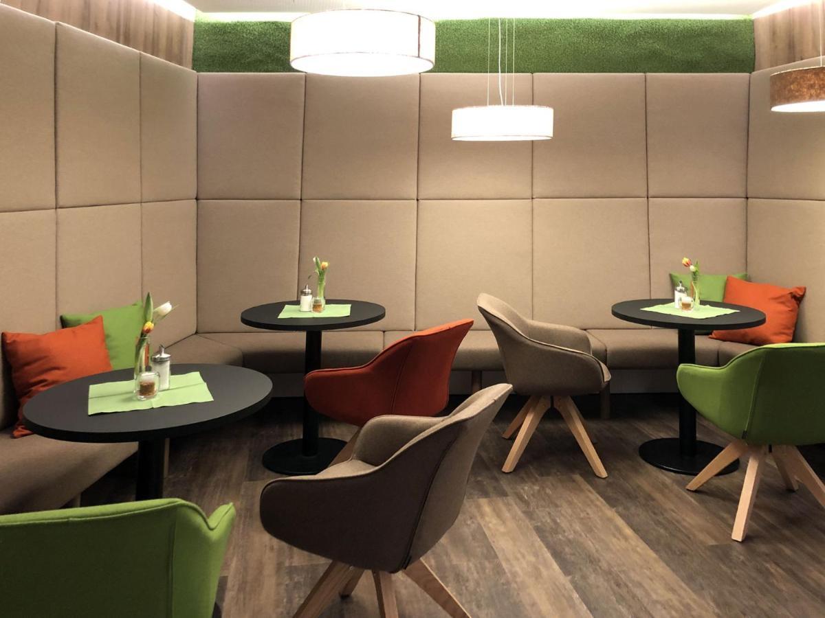 גמונדן Seehotel Im Weyer מראה חיצוני תמונה
