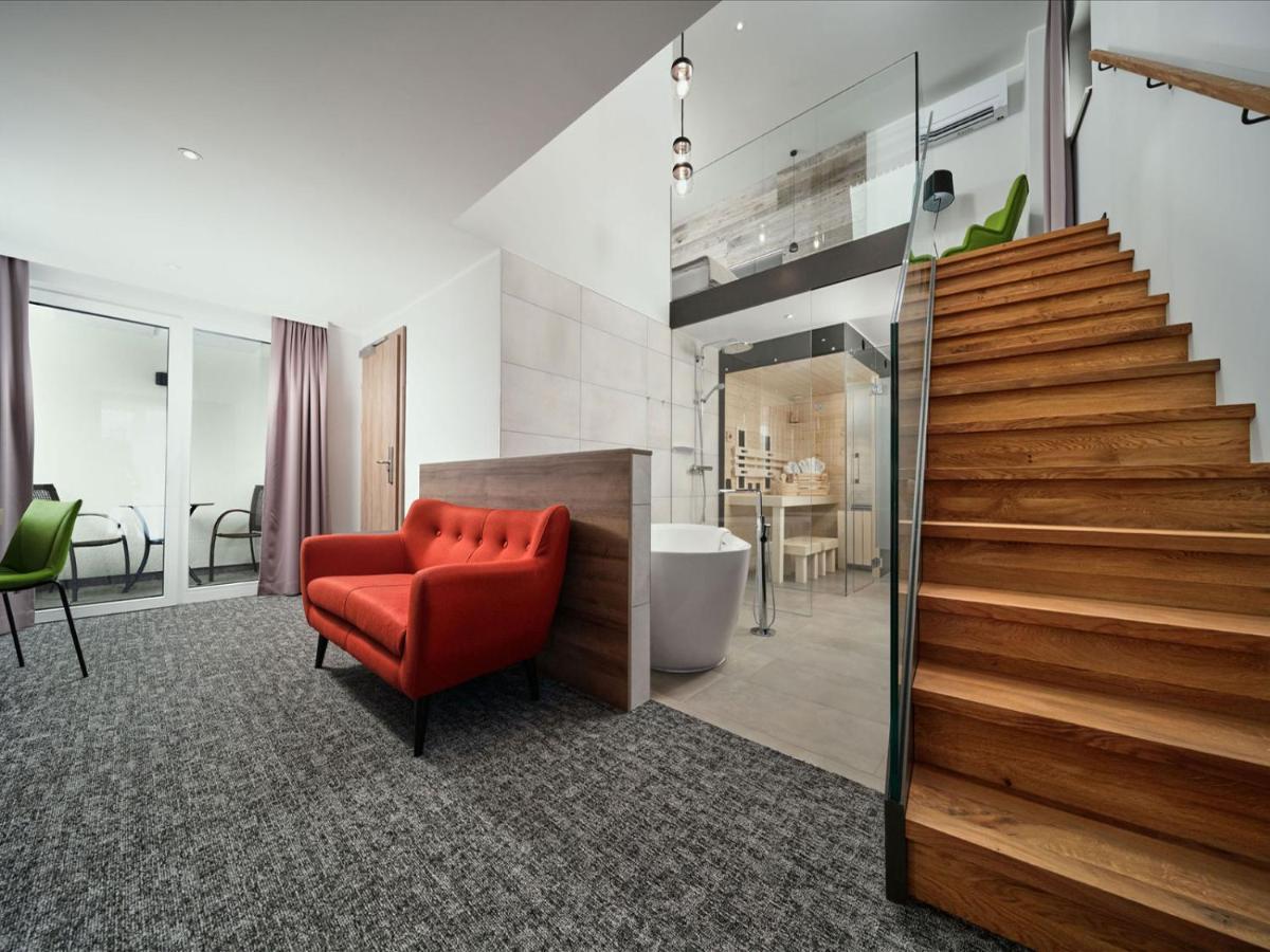 גמונדן Seehotel Im Weyer מראה חיצוני תמונה