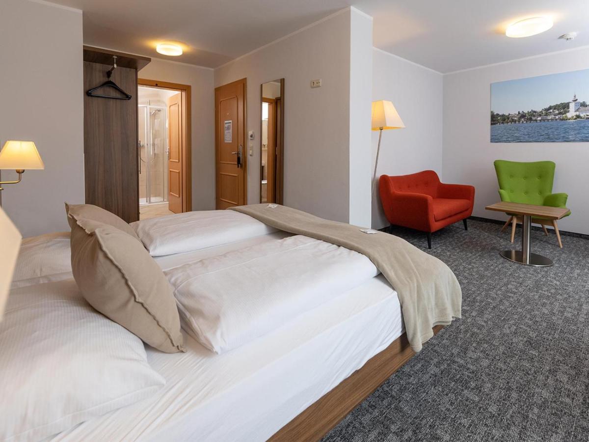 גמונדן Seehotel Im Weyer מראה חיצוני תמונה
