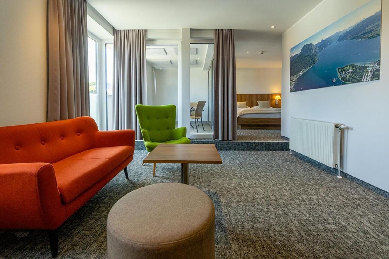 גמונדן Seehotel Im Weyer מראה חיצוני תמונה