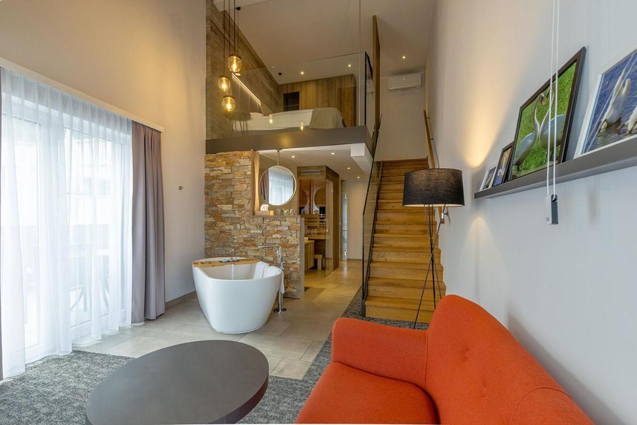 גמונדן Seehotel Im Weyer מראה חיצוני תמונה