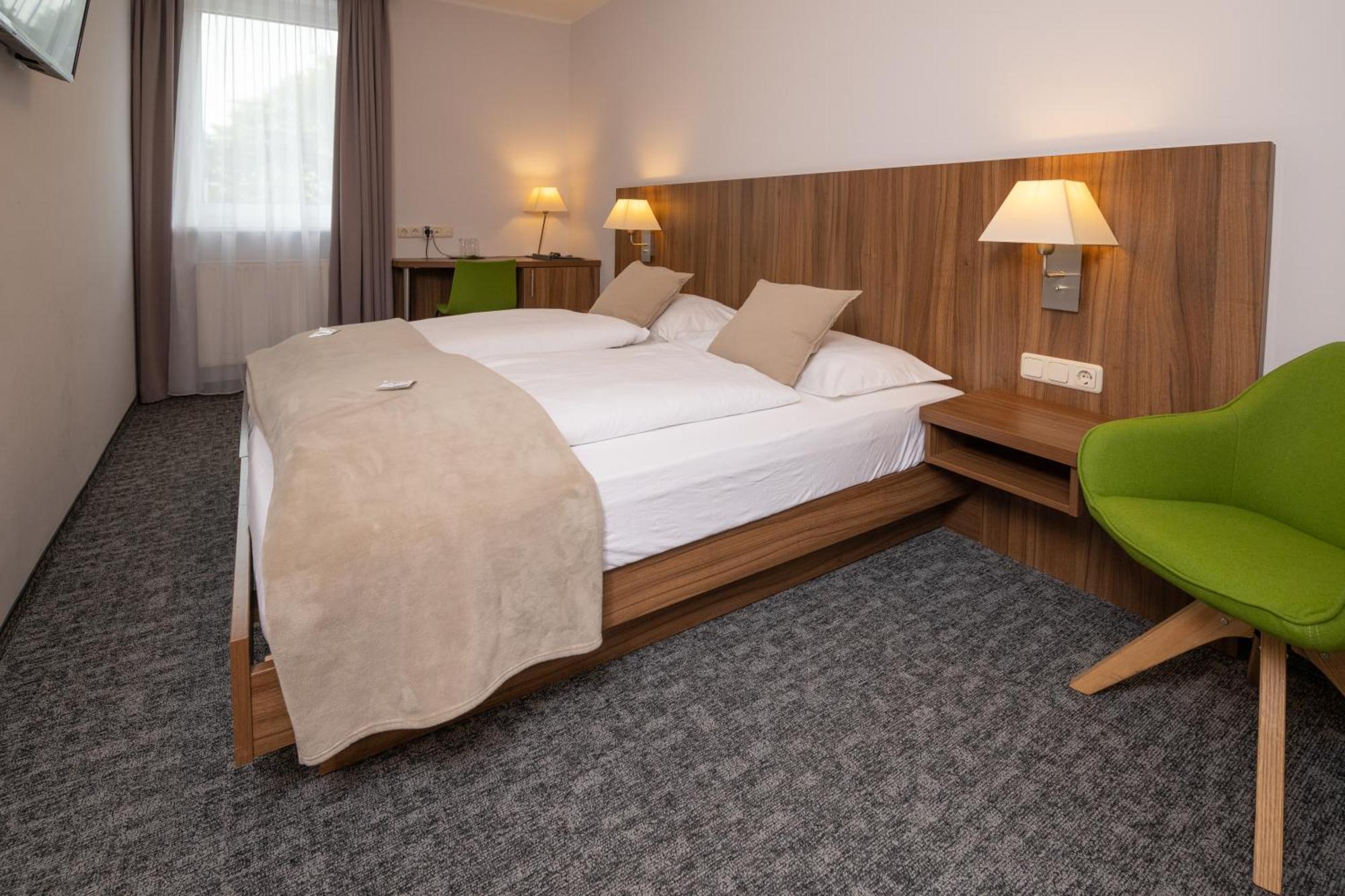גמונדן Seehotel Im Weyer מראה חיצוני תמונה