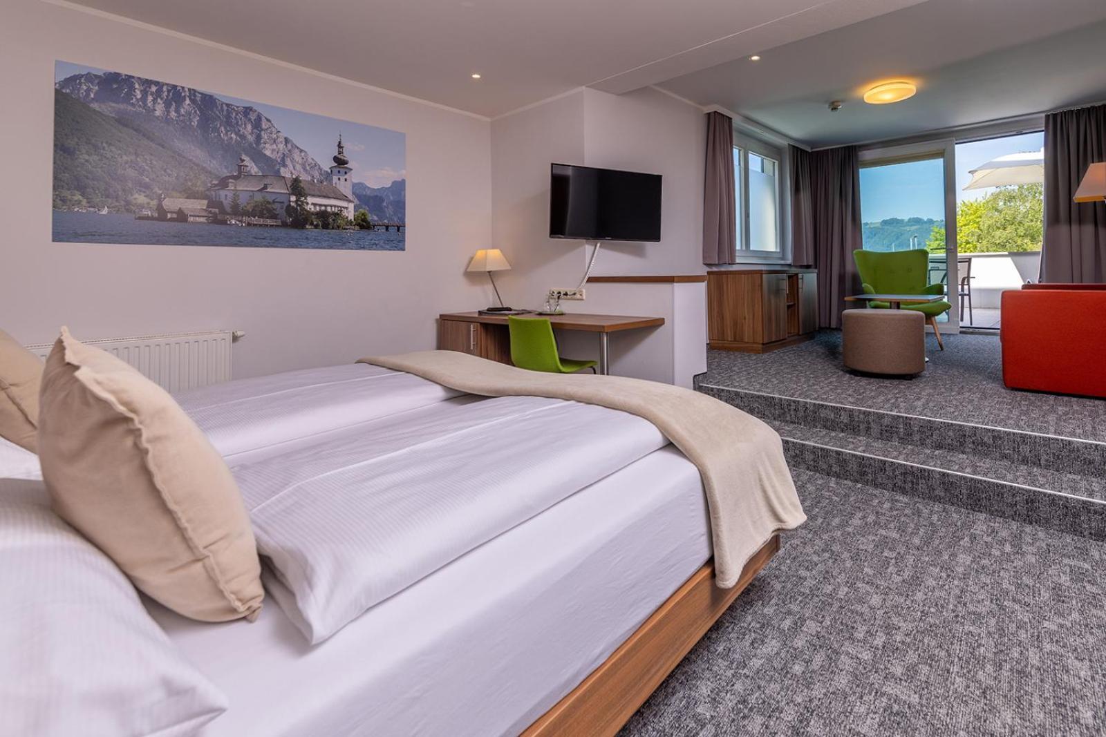 גמונדן Seehotel Im Weyer מראה חיצוני תמונה